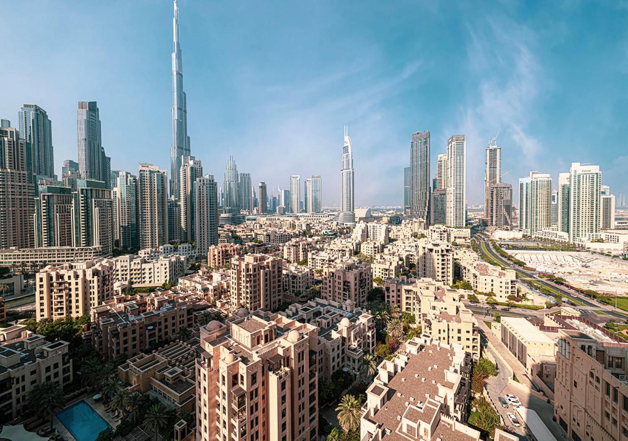 Magnificent 4 Bedroom Apartment, Bellevue Tower Apartment Dubai