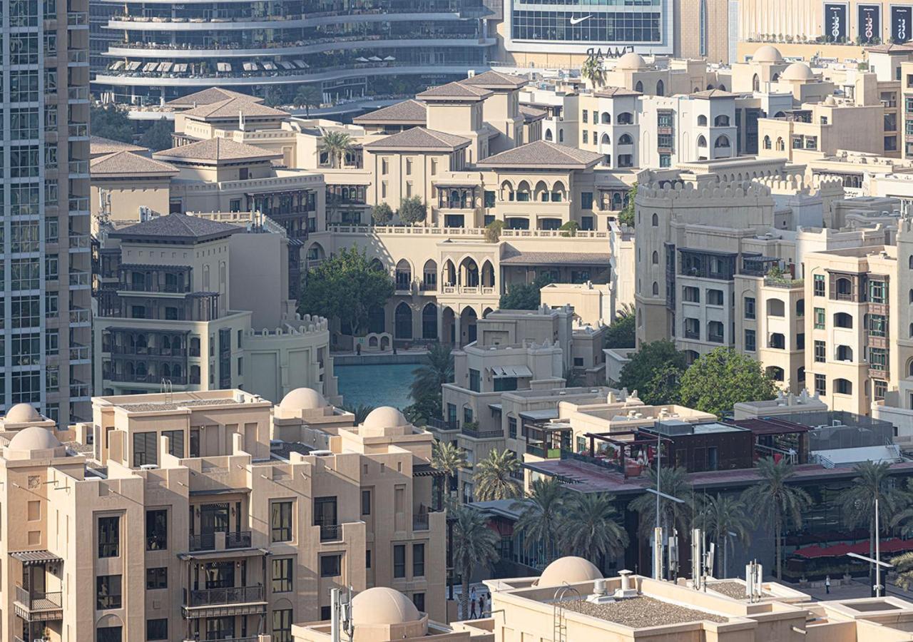Magnificent 4 Bedroom Apartment, Bellevue Tower Apartment Dubai