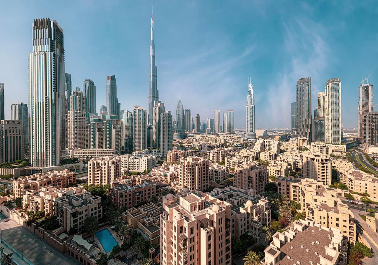 Magnificent 4 Bedroom Apartment, Bellevue Tower Apartment Dubai