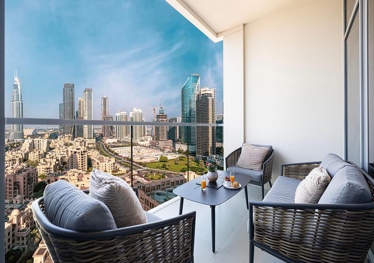 Magnificent 4 Bedroom Apartment, Bellevue Tower * Dubai