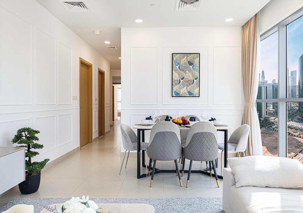 Magnificent 4 Bedroom Apartment, Bellevue Tower Dubai