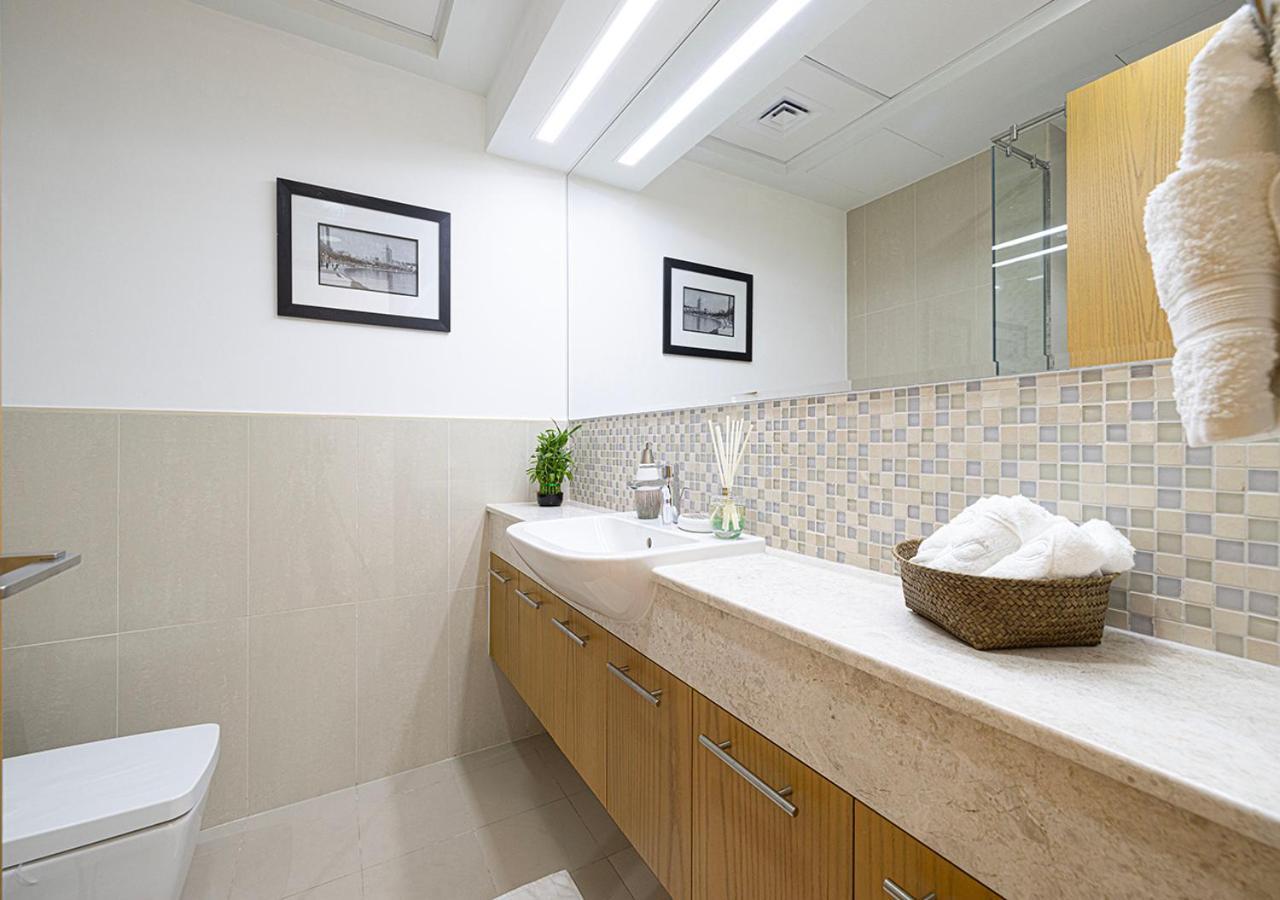 Apartment Magnificent 4 Bedroom Apartment, Bellevue Tower Dubai